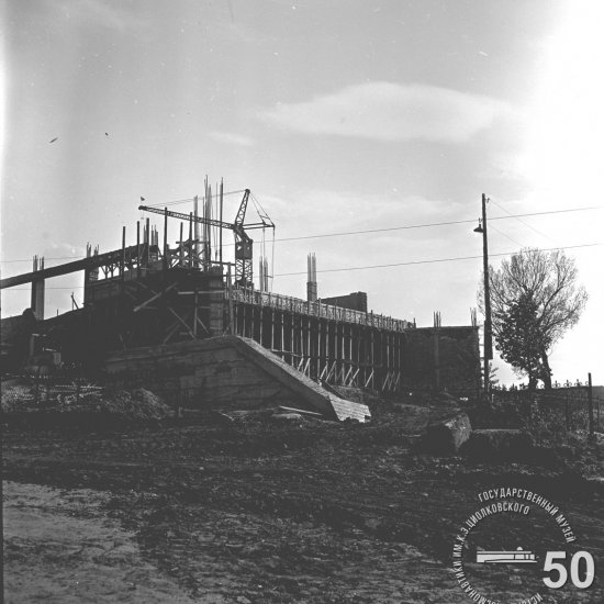 Фрагмент строительной площадки Государственного музея К.Э. Циолковского. Вид с северной стороны