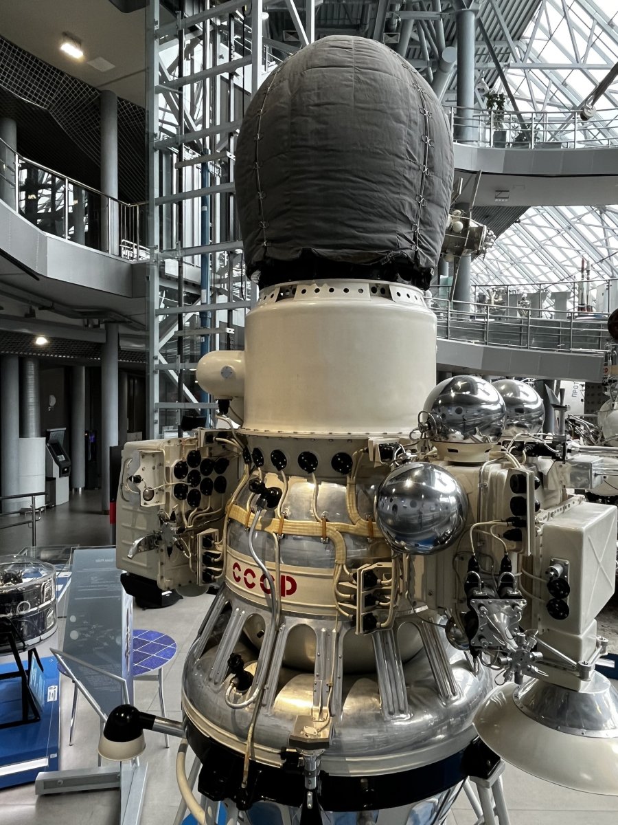 обложка и внутрь