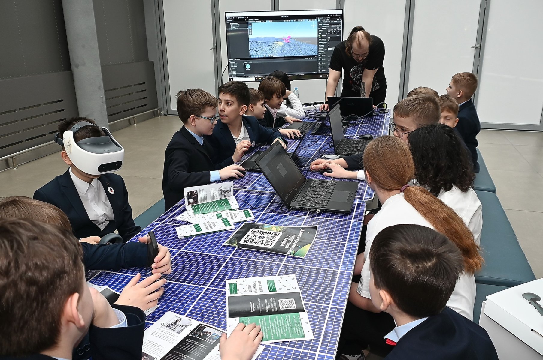 обложка и внутрь